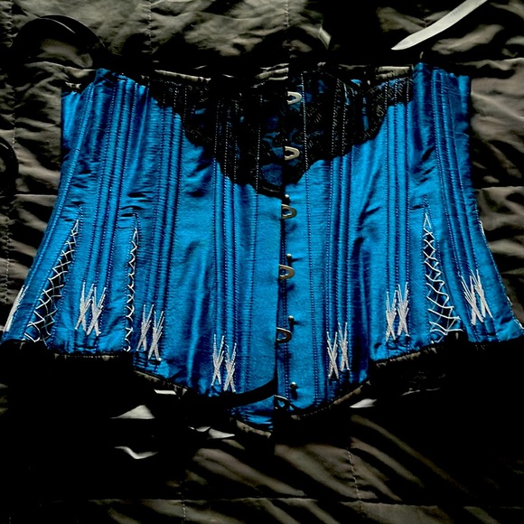 Longline Turquoise Underbust Corset with Flossing - Picture 2 of 4